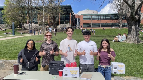 Amaya Dean, Alex Jenkins, Cooper Himan, Nicholas Villavicencio and Lyla Rowe promoting JIT Energy on Sanford Mall.  